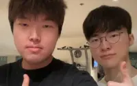 BLG知名选手Bin晒与Faker合影：和老婆临产一样开心